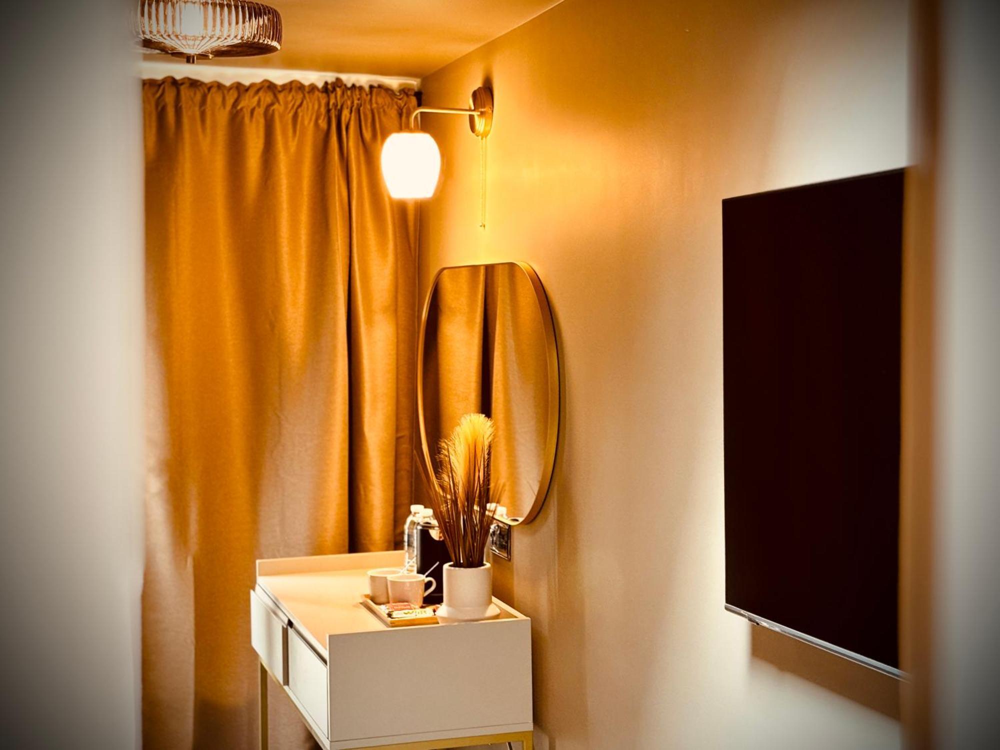 Rooms At The Quayside - Stylish En-Suite Rooms On Poole Quay All Fully Refurbed Eksteriør billede